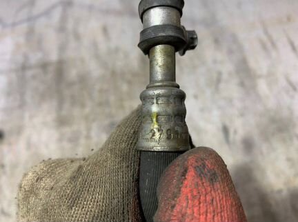 Трубка охлаждения АКПП правая Mercedes V-Class