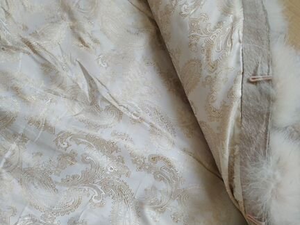 Меховой жилет