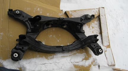 Подрамник задний Хонда Пилот 2