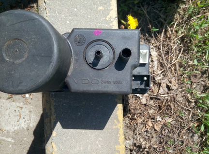 Компрессор центрального замка Audi A4 A3 A8 A6 100