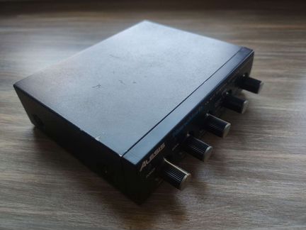 Процессор эффектов Alesis Nanoverb