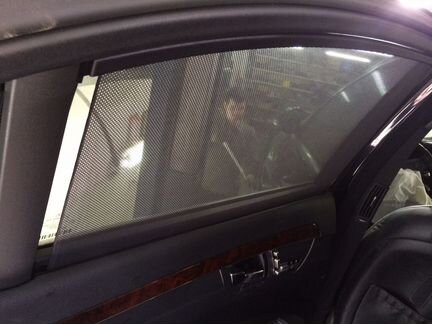 Шторка бокового стекла задняя Мерседес 221 Long