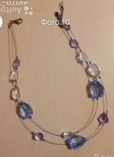 Колье зеленые камни