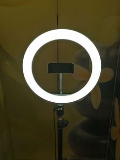 Кольцевая лампа 26см