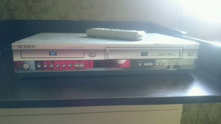 Видеодвойка (DVD +VHS)
