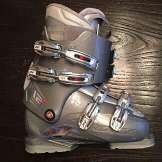 Горнолыжные ботинки
