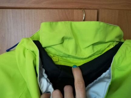 Женская горнолыжная куртка